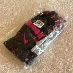 Nike Football Gloves
